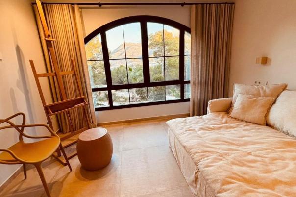 5 bed villas in Altea