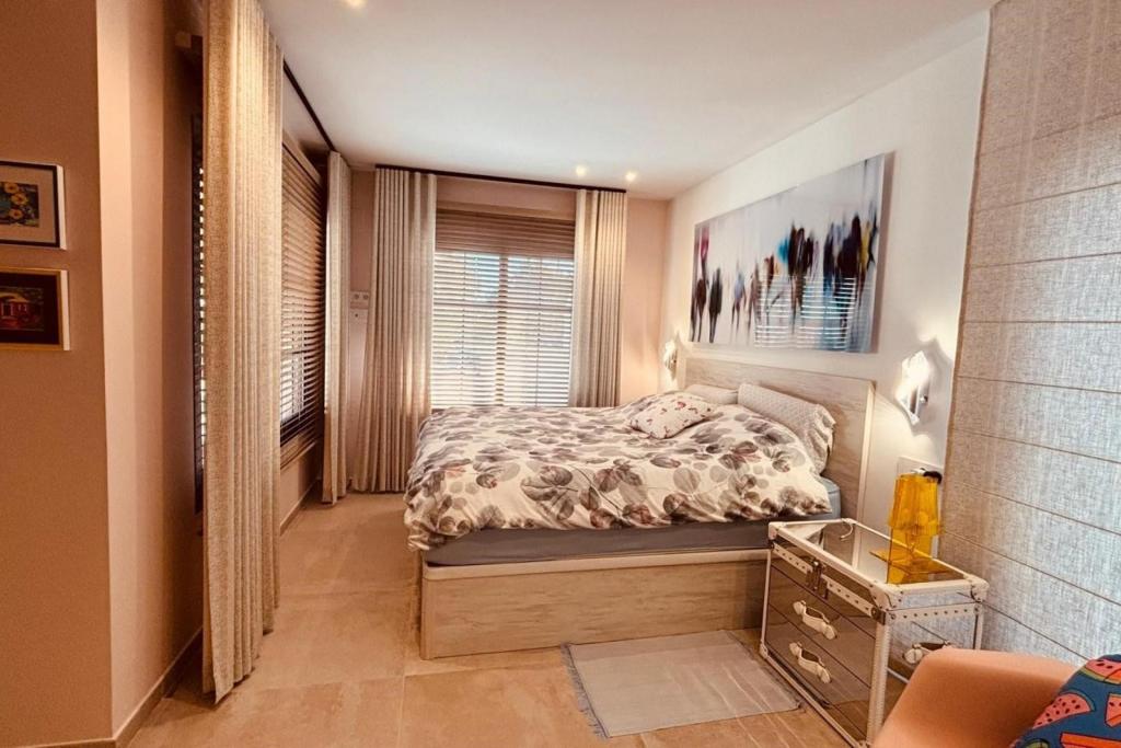 5 bed villas in Altea