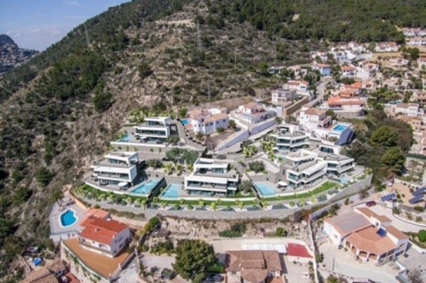 4 bed villa in Calpe