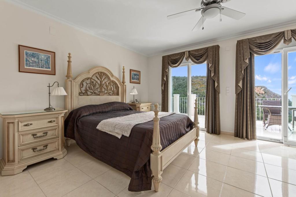 4 bed villa in Moraira
