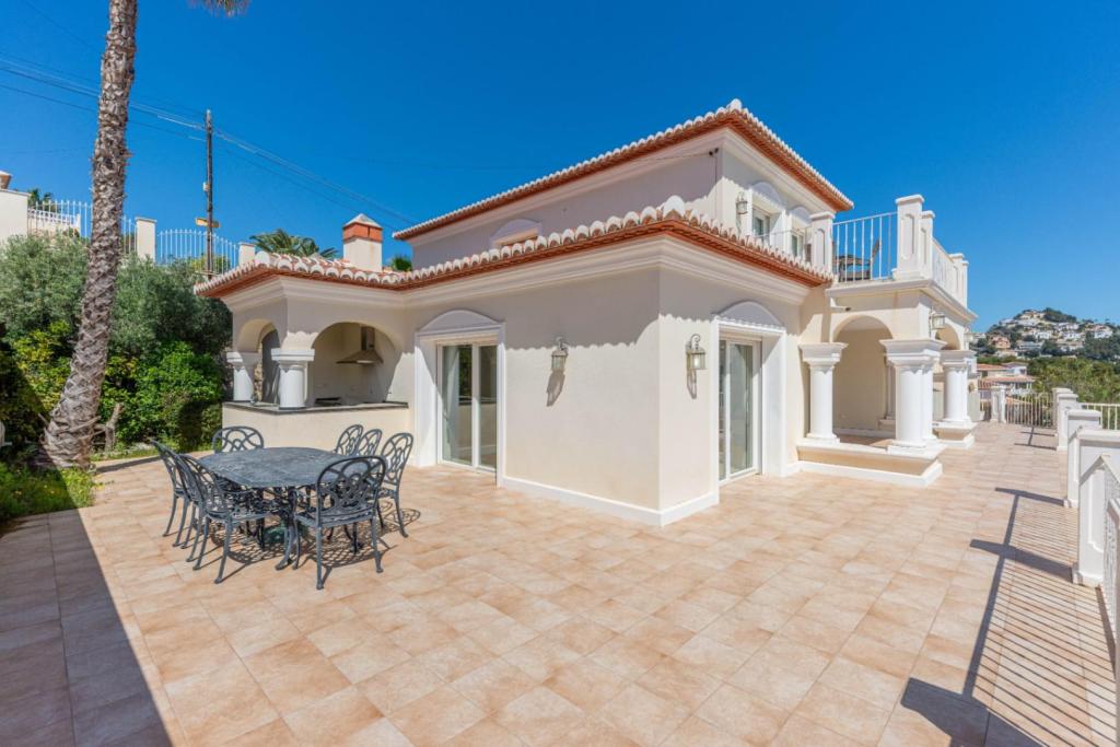 4 bed villa in Moraira