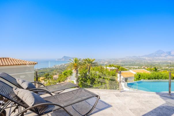 3 bed villa in Altea