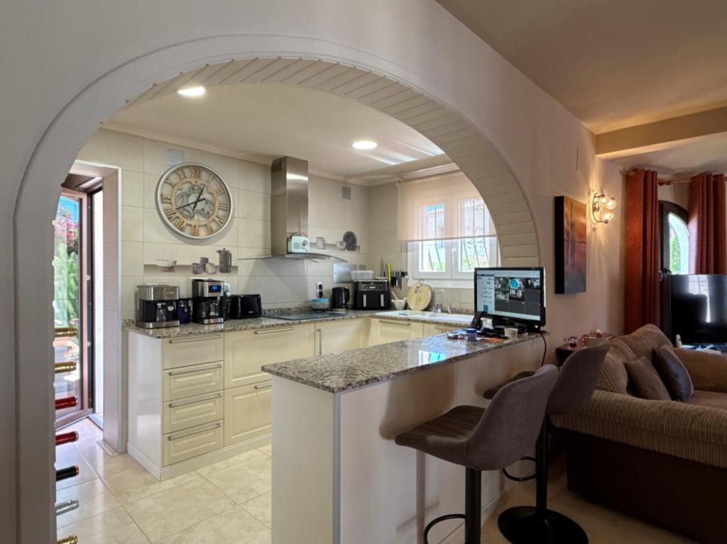 4 bed villa in Teulada