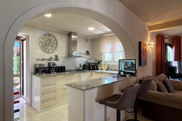 4 bed villa in Teulada