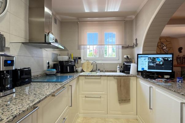 4 bed villa in Teulada