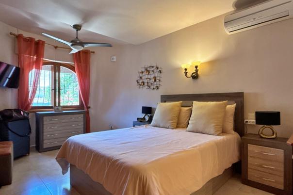 4 bed villa in Teulada