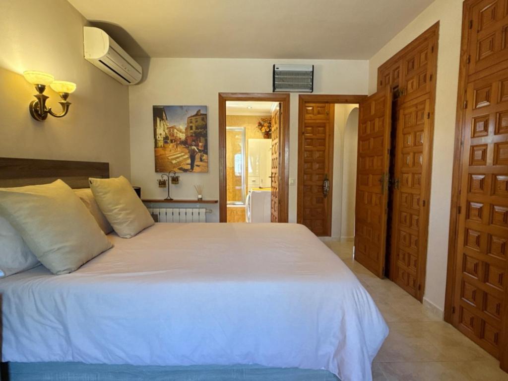 4 bed villa in Teulada