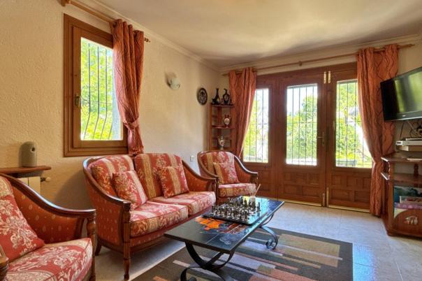 4 bed villa in Teulada