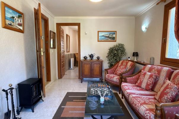 4 bed villa in Teulada