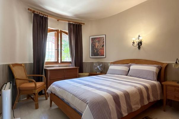 4 bed villa in Teulada
