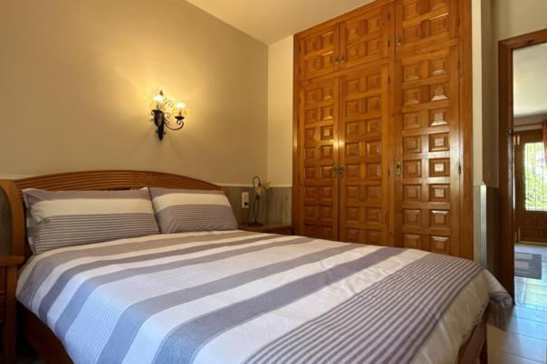 4 bed villa in Teulada