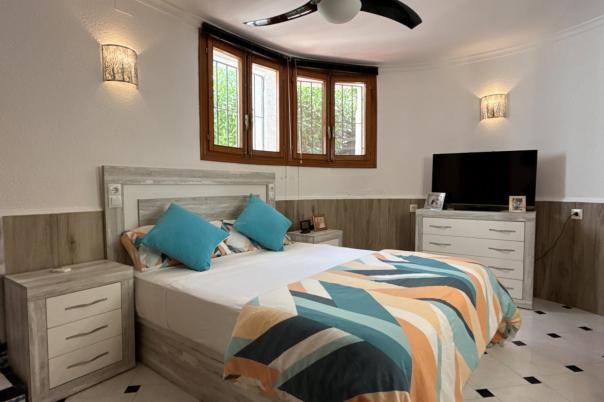 4 bed villa in Teulada