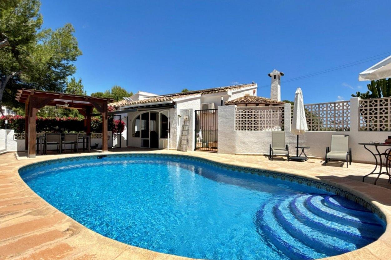 4 bed villa in Teulada