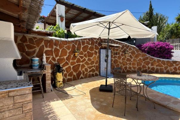 4 bed villa in Teulada