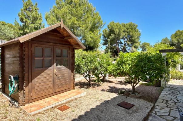 4 bed villa in Teulada
