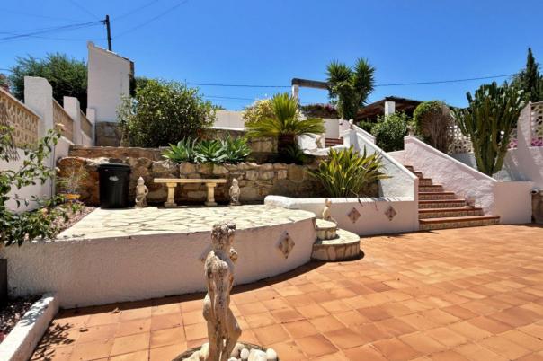 4 bed villa in Teulada