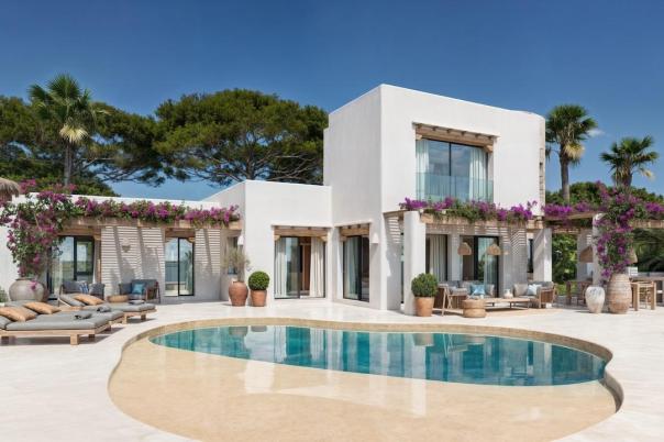 4 bed villas in Moraira