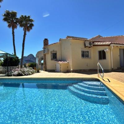 3 bed villa in Calpe