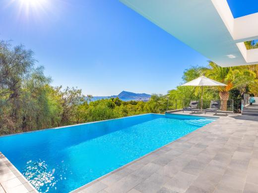3 bed villas in Altea