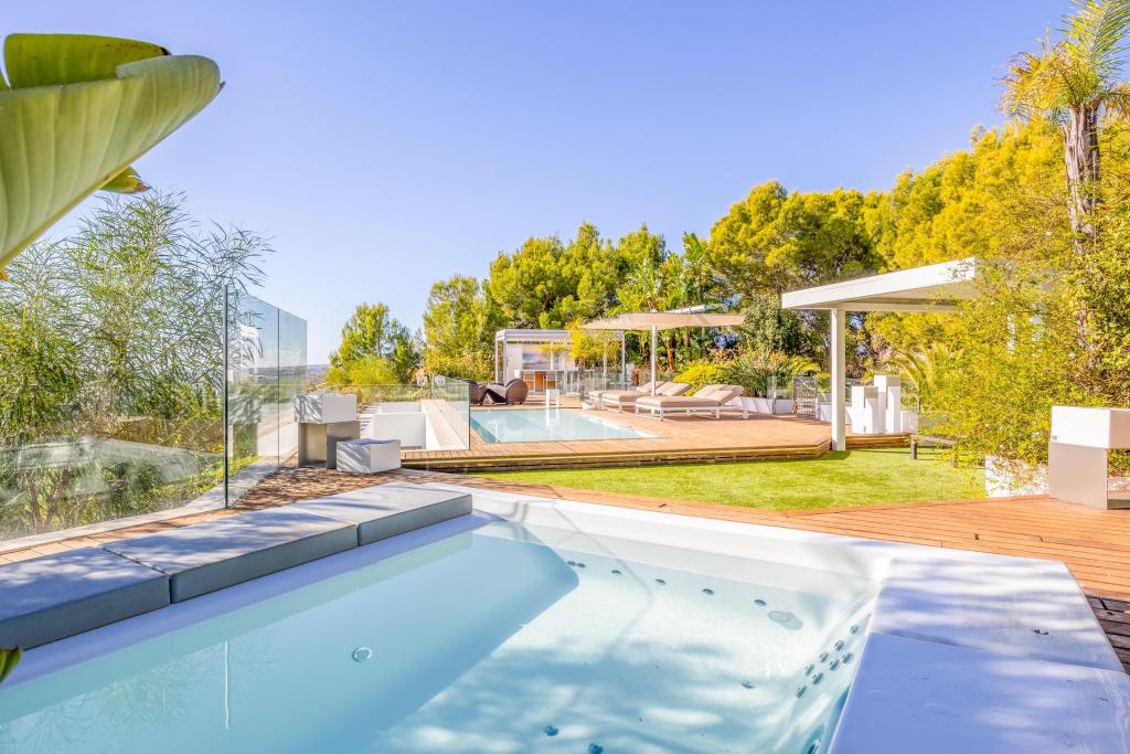 3 bed villas in Altea