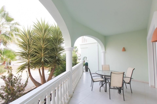 2 bed apartment in Benissa