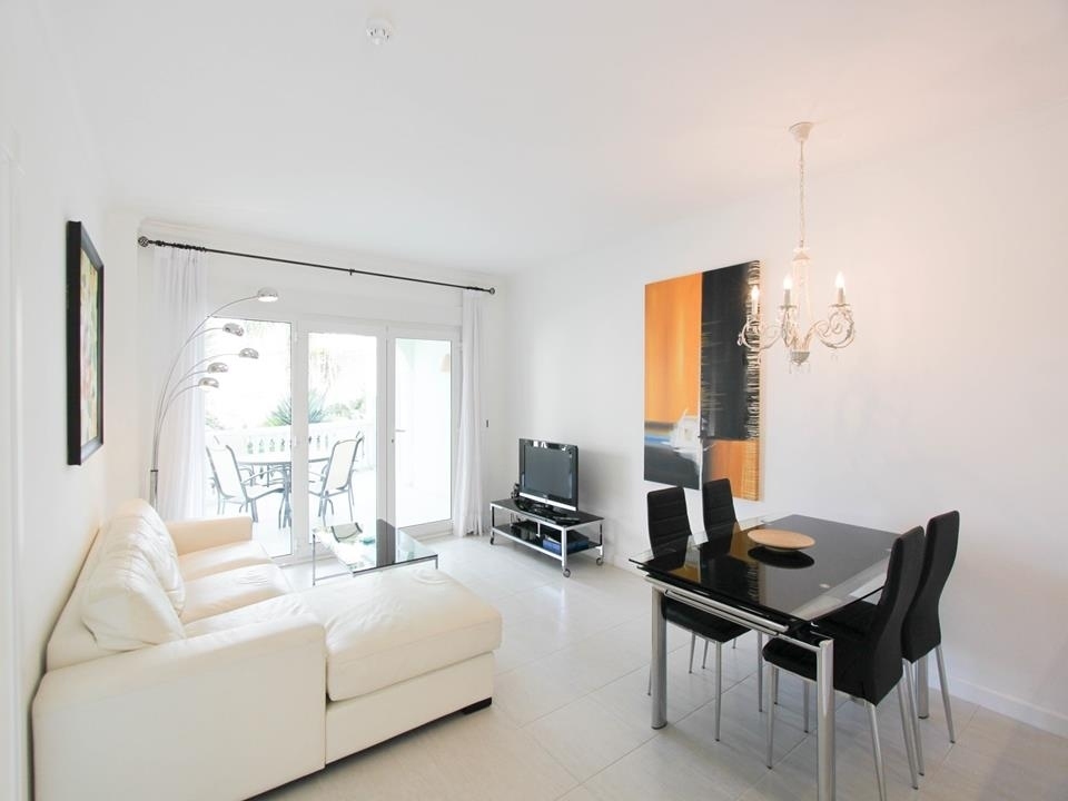 2 bed apartment in Benissa