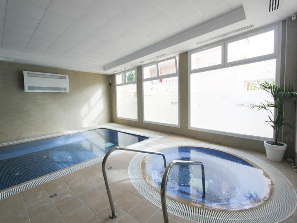 2 bed apartment in Benissa