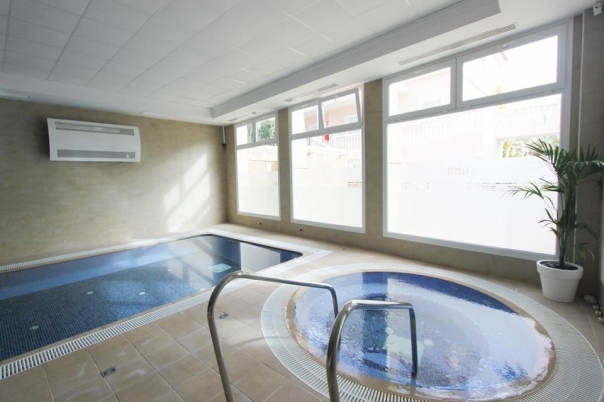 2 bed apartment in Benissa