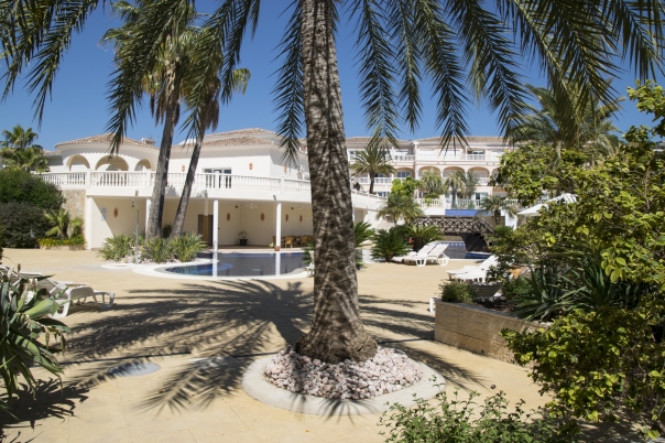 2 bed apartment in Benissa