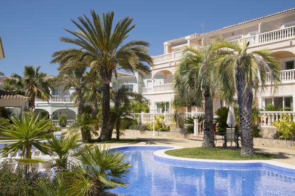 2 bed apartment in Benissa