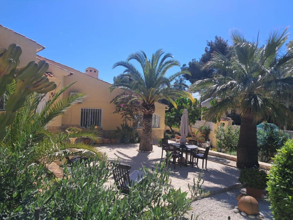 4 bed villa in Altea