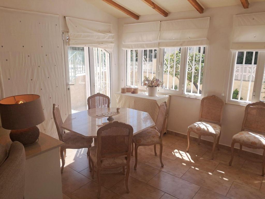 4 bed villa in Altea