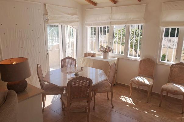 4 bed villa in Altea