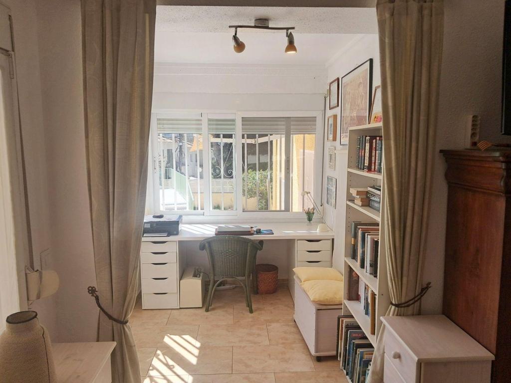 4 bed villa in Altea