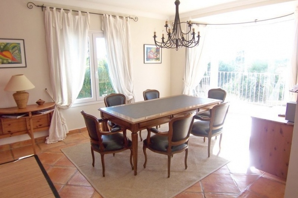 4 bed villa in Moraira