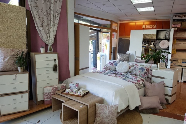 Leo's Superstore - Bed Shop, Curtains, Rugs & Furniture