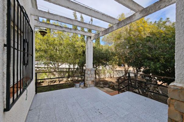 3 bed villas in Moraira