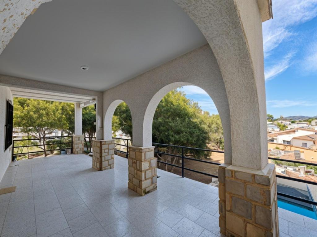 3 bed villas in Moraira