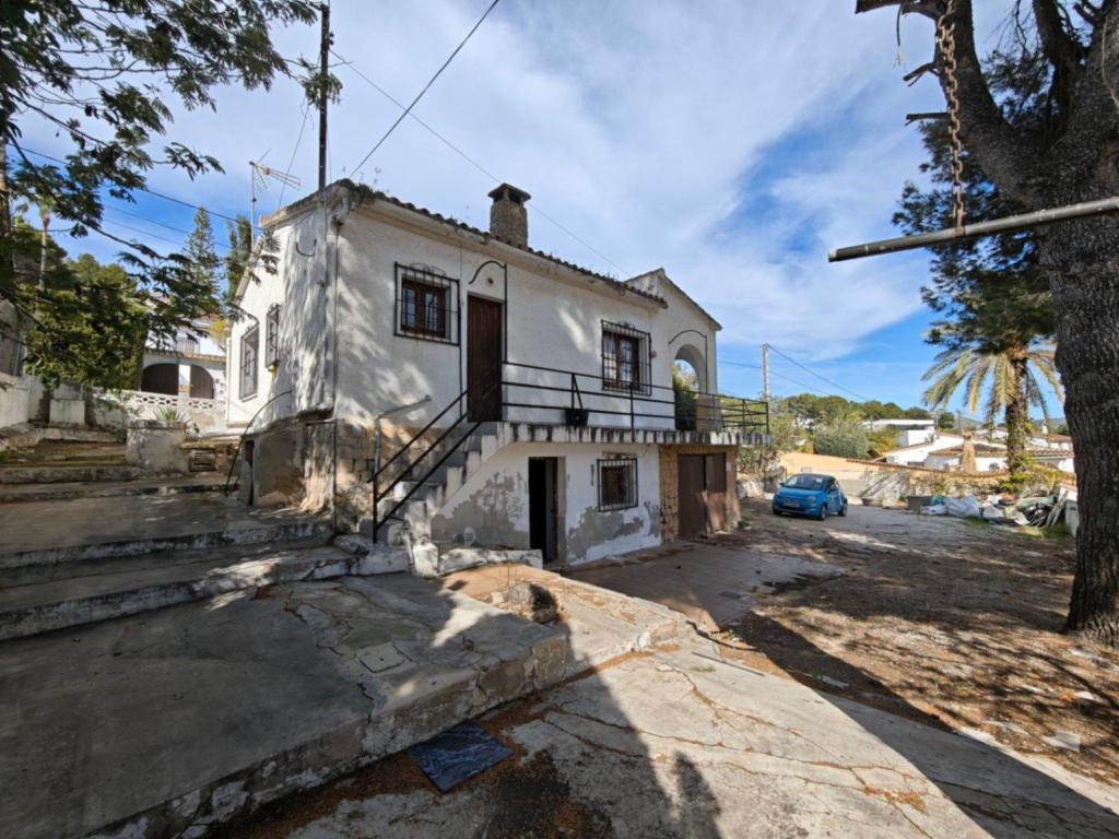 3 bed villas in Moraira