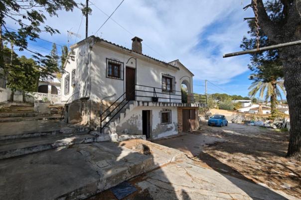 3 bed villas in Moraira
