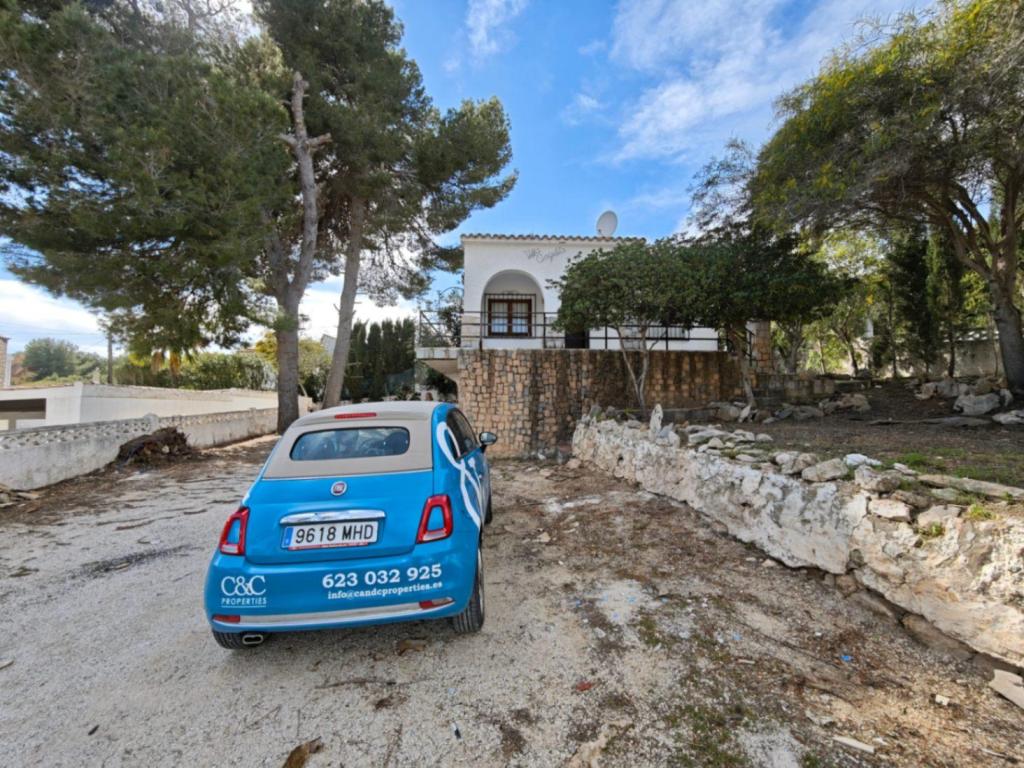 3 bed villas in Moraira