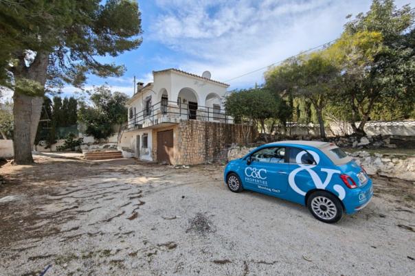 3 bed villas in Moraira