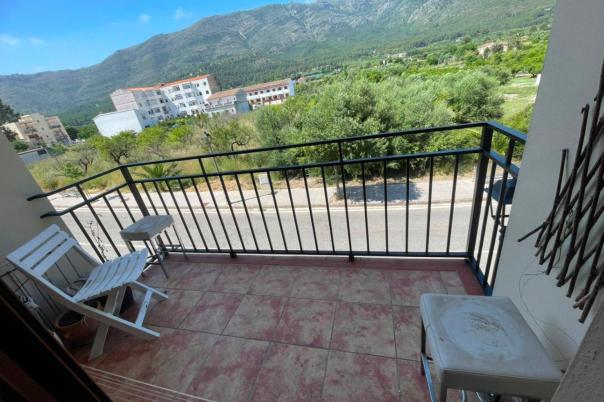 2 bed apartment in Parcent