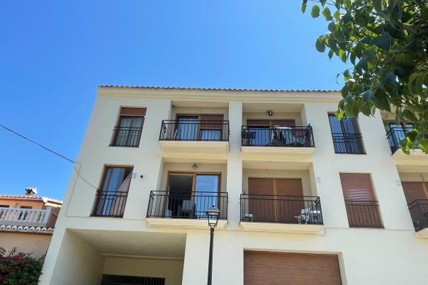 2 bed apartment in Parcent