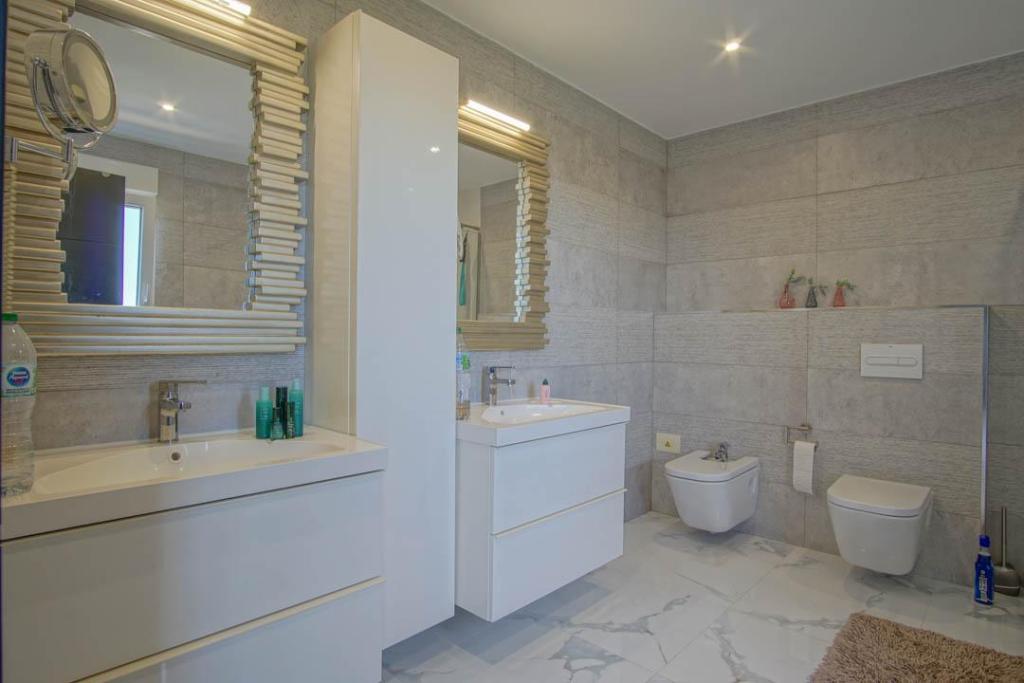 8 bed villa in La Nucía