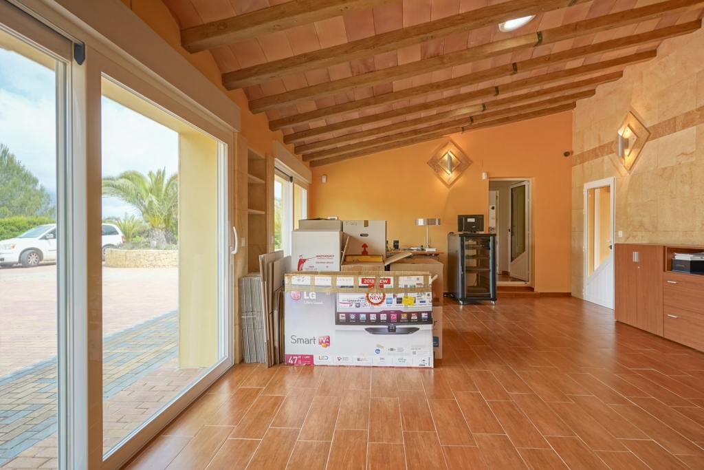 4 bed villa in Gata de Gorgos