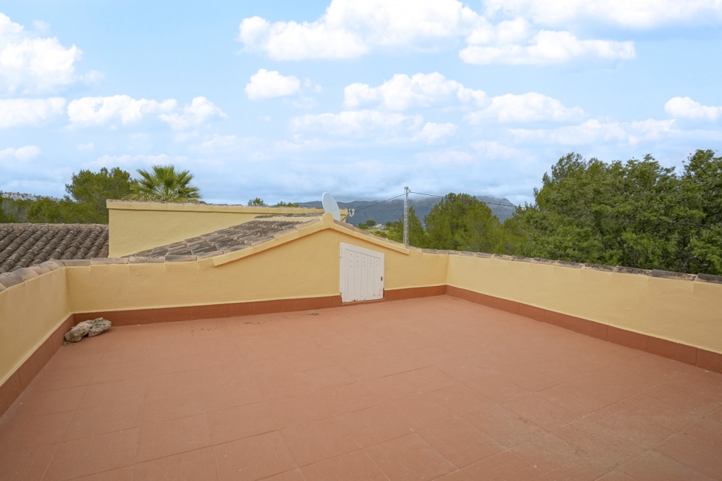 4 bed villa in Gata de Gorgos