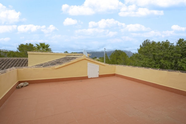 4 bed villa in Gata de Gorgos