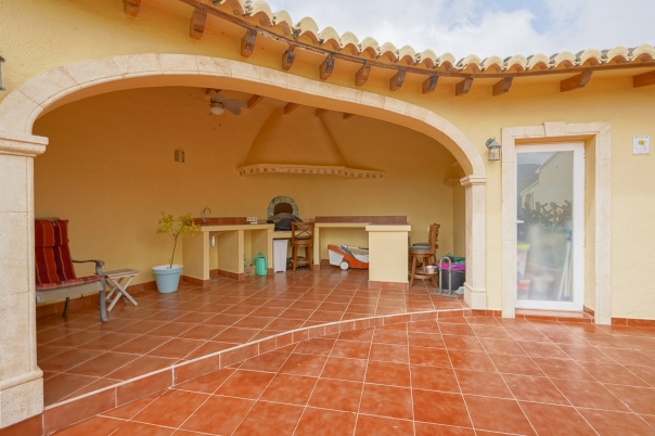 4 bed villa in Gata de Gorgos