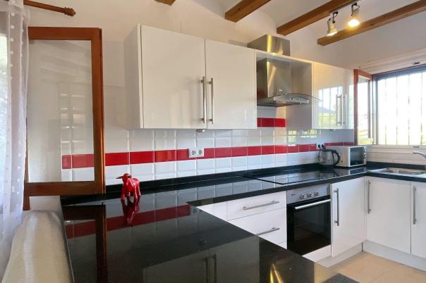 2 bed apartment in Moraira